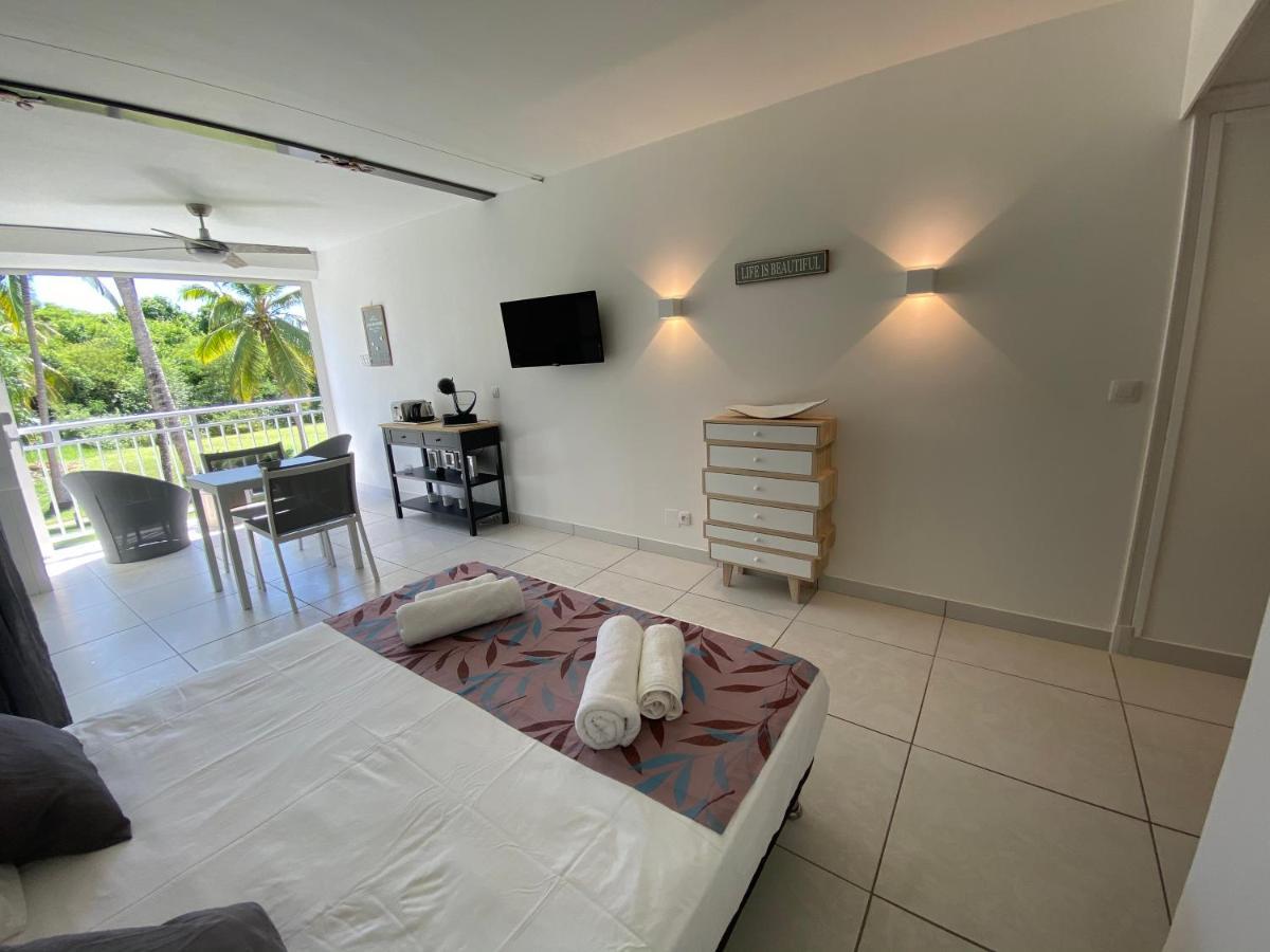 Iguana Apartment Saint-Francois  Bagian luar foto