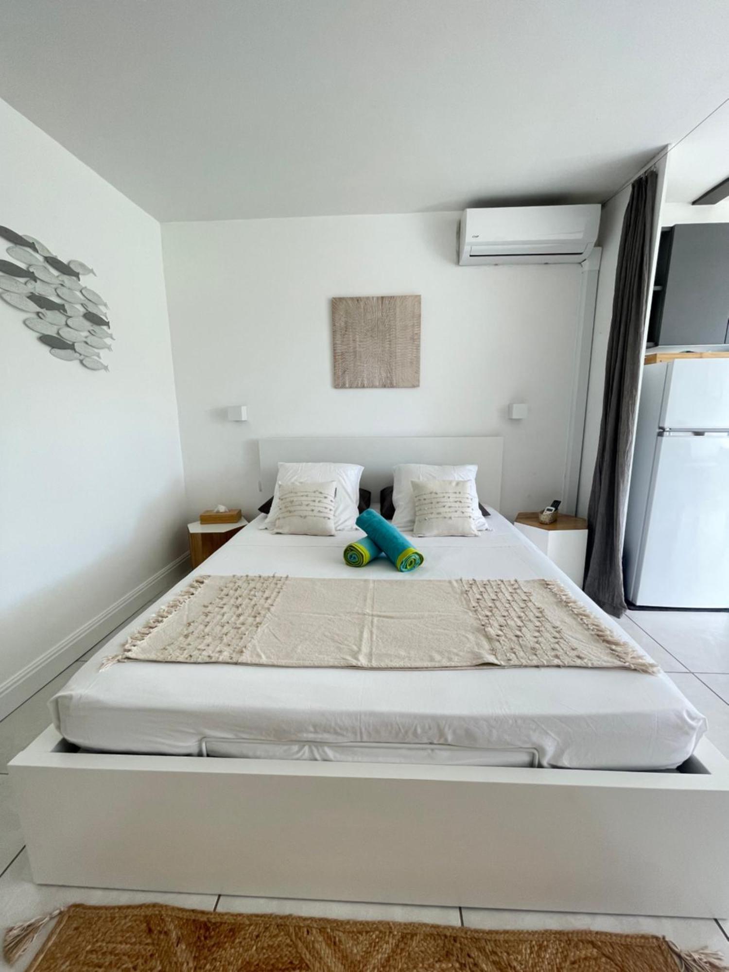 Iguana Apartment Saint-Francois  Bagian luar foto
